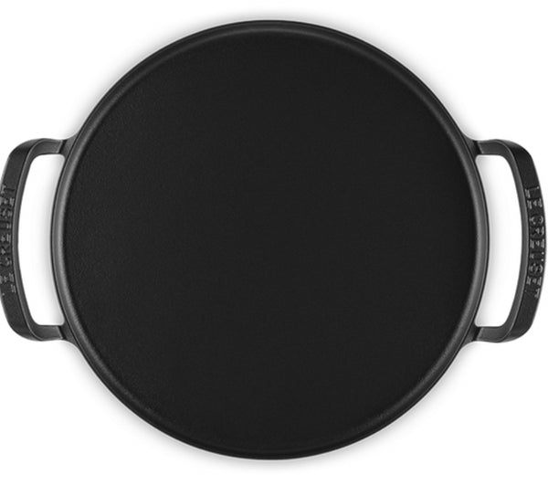 Le Creuset 35cm Round Cast Iron Pizza Pan