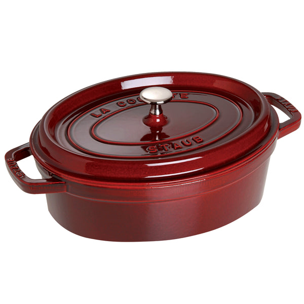 Staub 4.2qt Oval cocotte