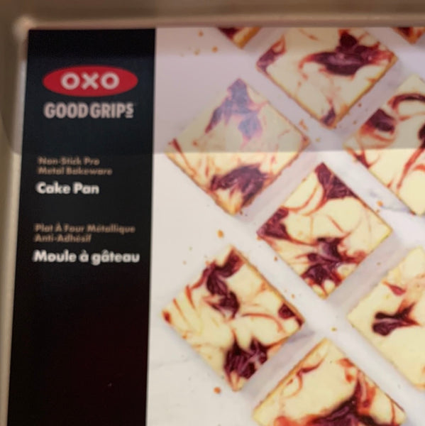 Good Grips 9" Square Cake