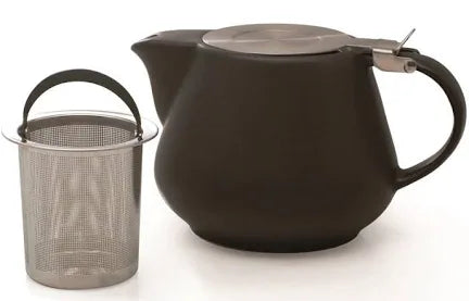 BIA teapot with infuser 650 mL