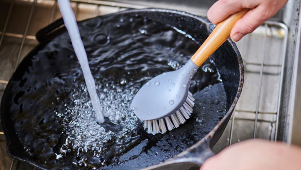 Cast Iron Cleaning Brush