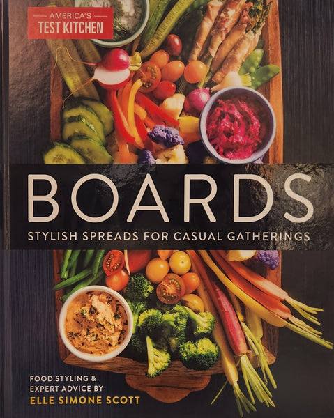 Boards Stylish Spreads for Casual Gatherings