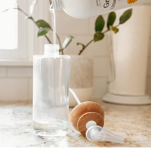 Lotion dispenser