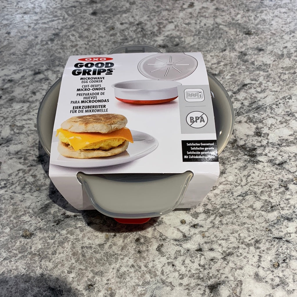 Microwave egg cooker