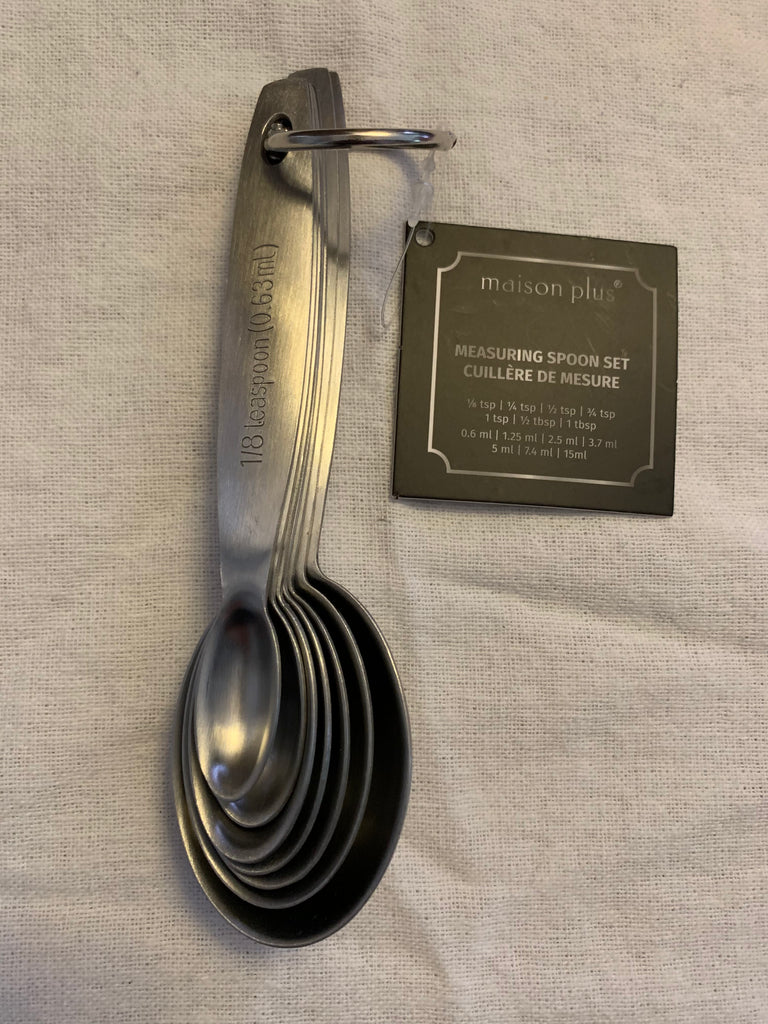 Seven piece measuring spoon set stainless steel