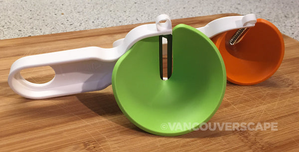 Click and Curl Handheld Spiralizer
