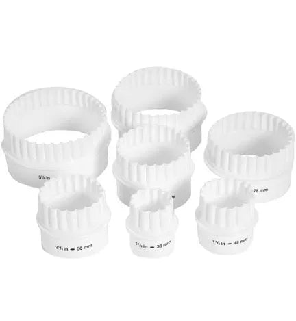 7 Pc Plain/Crinkle Round Cutter Set